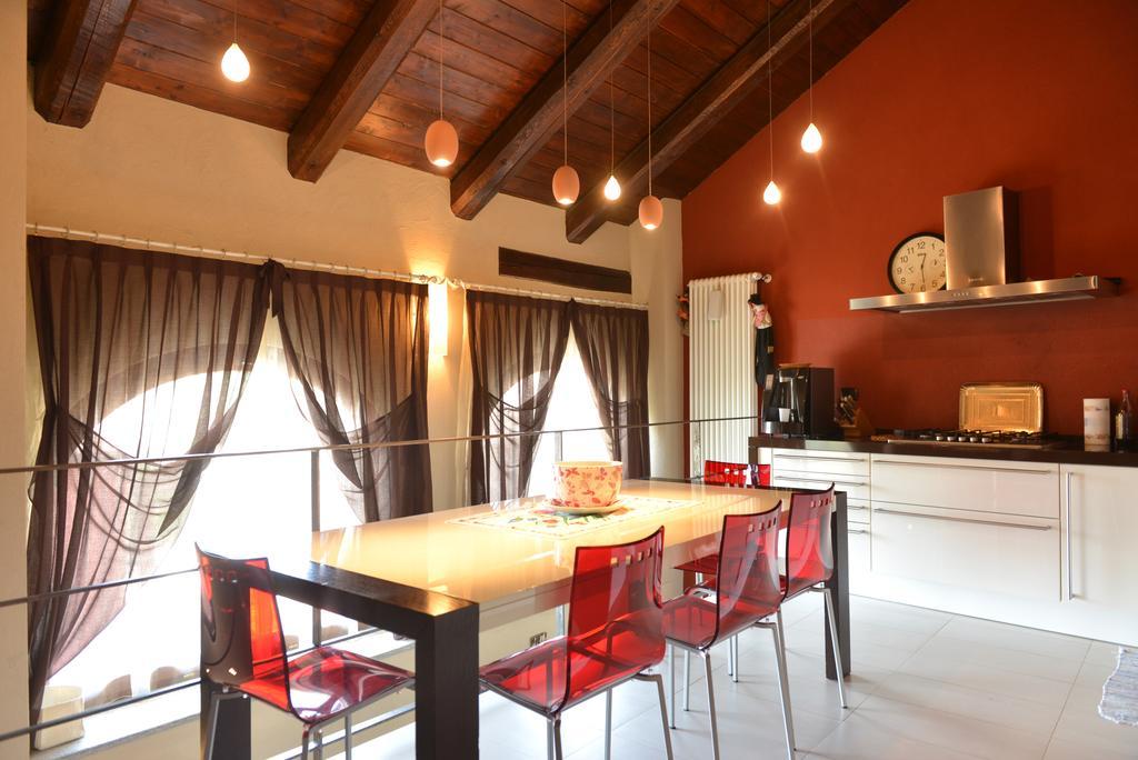 Casa Vacanze Il Brichet Mondovì Szoba fotó