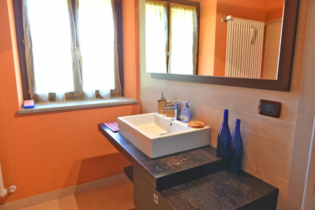 Casa Vacanze Il Brichet Mondovì Szoba fotó